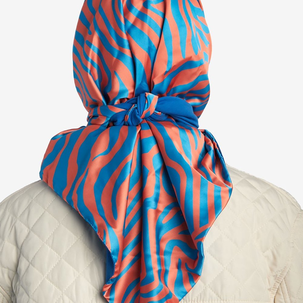 Unu Silk Like Triangle Scarf Blue/Orange Shawl Nwt View 3